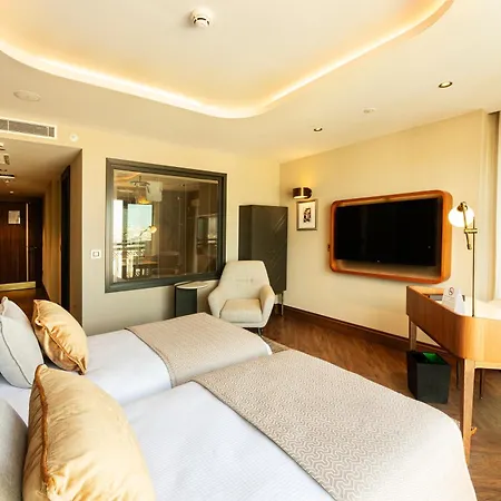 Levni Handwritten Collection By Accor