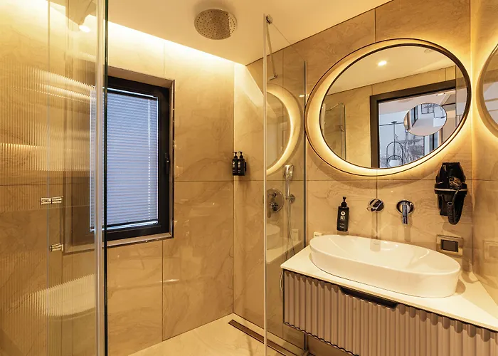 Levni Handwritten Collection By Accor 4*