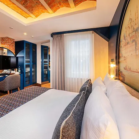 Levni Handwritten Collection By Accor Szálloda 4*