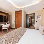 Levni Handwritten Collection By Accor Szálloda 4*