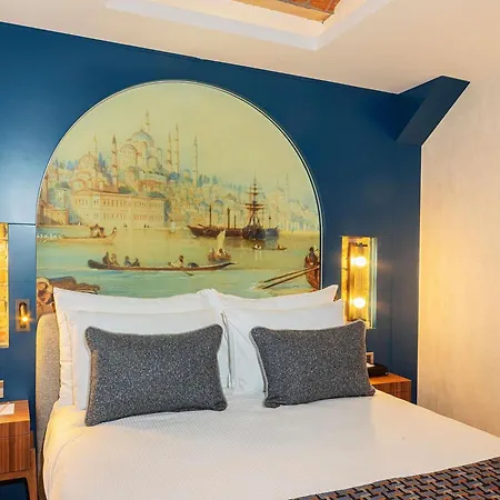 Levni Handwritten Collection By Accor Hotel Istambul