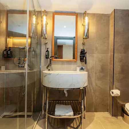 Levni Handwritten Collection By Accor 4*