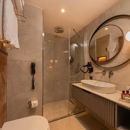 Levni Handwritten Collection By Accor 4*